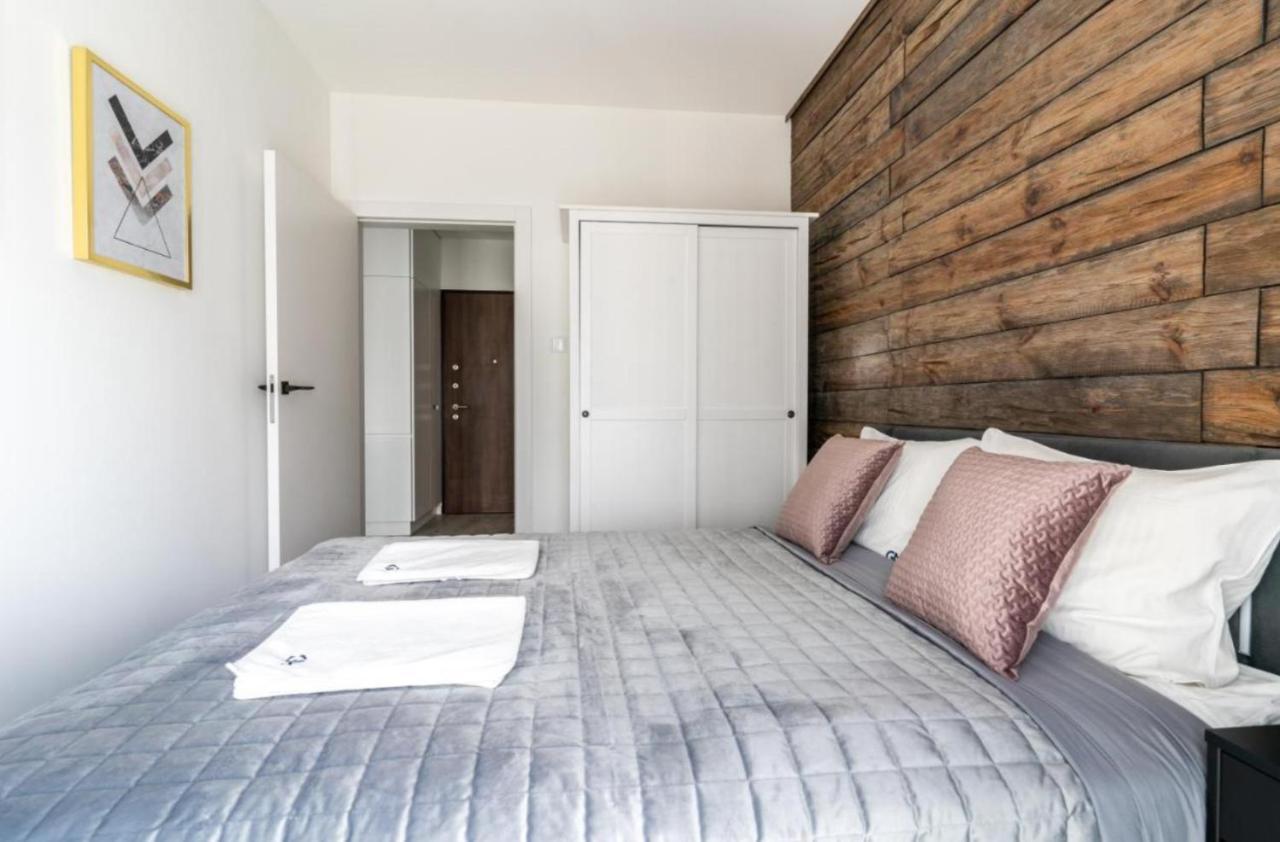 Mennica Residence - City Center - Golden Apartments Varşova Dış mekan fotoğraf