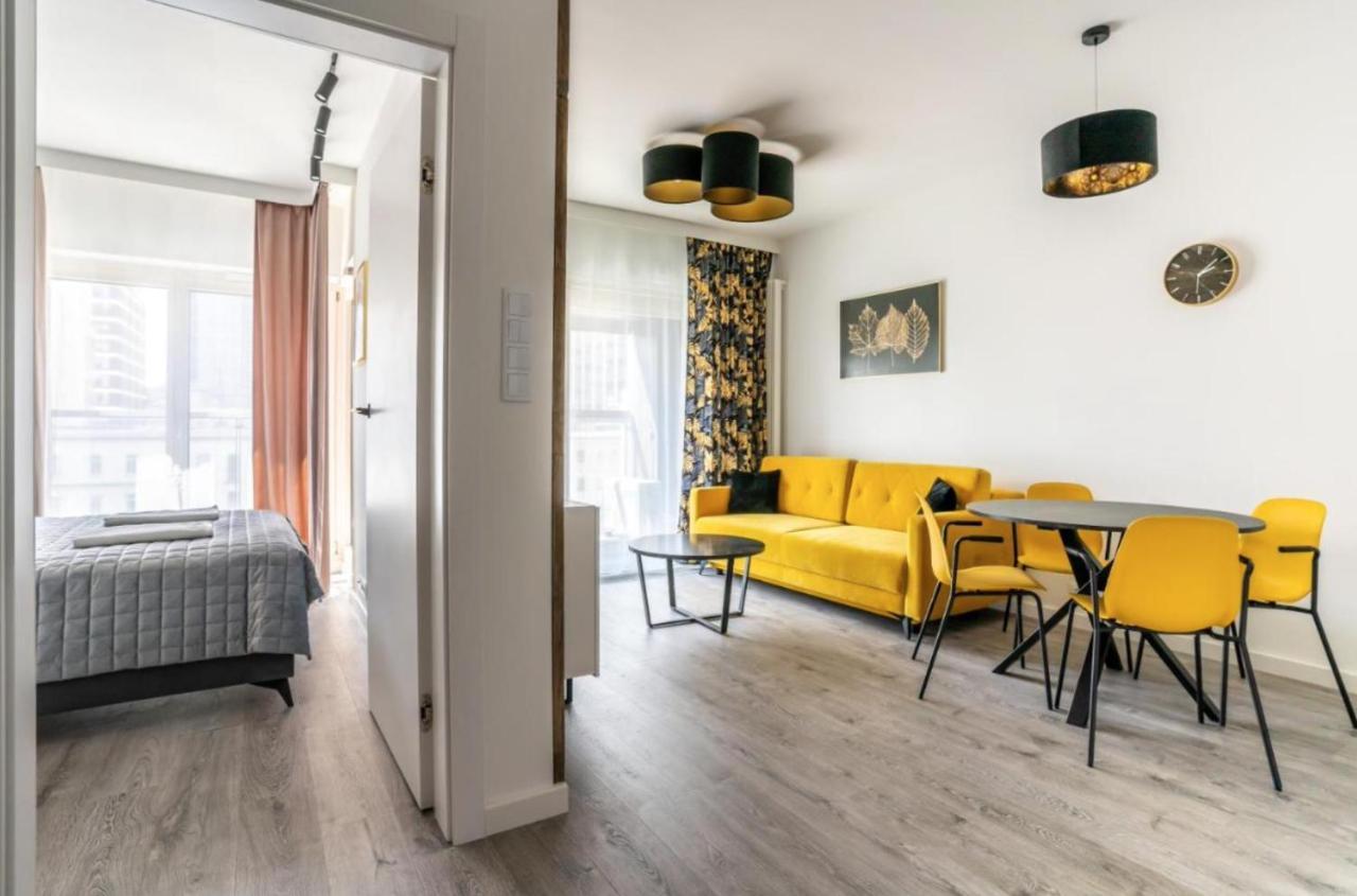 Mennica Residence - City Center - Golden Apartments Varşova Dış mekan fotoğraf